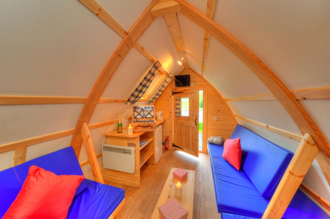 Loch Tay Highland Lodges And Glamping Park Morenish ภายนอก รูปภาพ